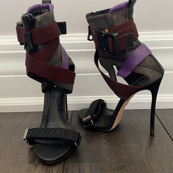 DSQUARED2 Strappy Buckle Open Toe Stiletto Heel 38 - Picture 4 of 10